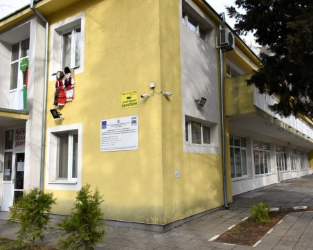 Разширяват детска градина и строят нова в Асеновград