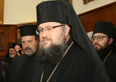 Светият синод избра единодушно врачанския митрополит Григорий за свой наместник председател