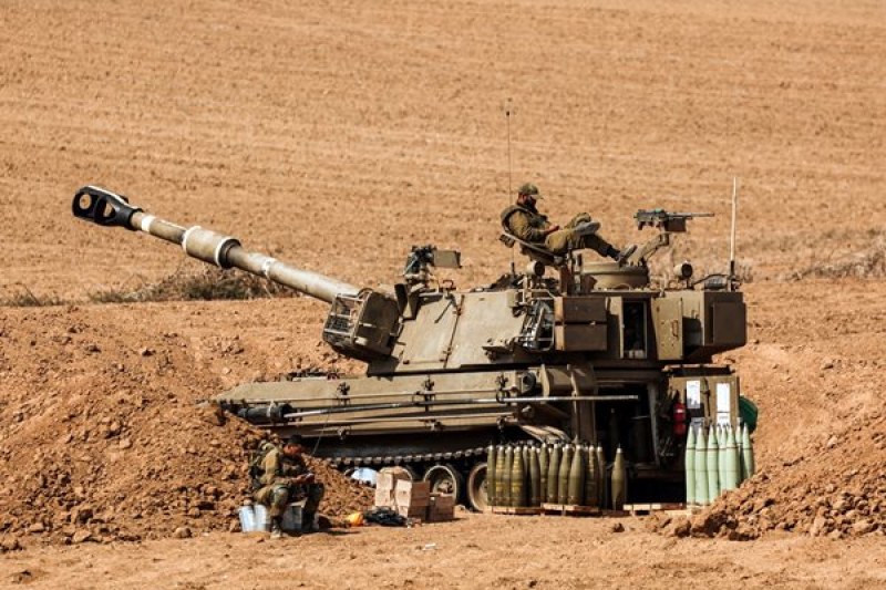 Израелската армия изстреля рано сутринта във вторник ракети по няколко