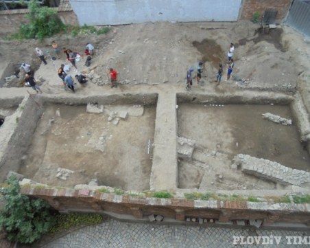 7 години по-късно! Инвеститорът, бетонирал античен некропол в центъра на Пловдив, още не е наказан
