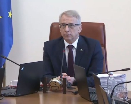 Денков: Трябва да се абстрахираме от емоциите и да продължим да работим