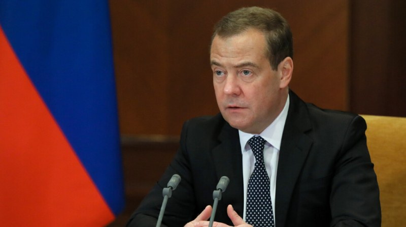 Медведев след кървавата стрелба край Москва: Смърт за смърт