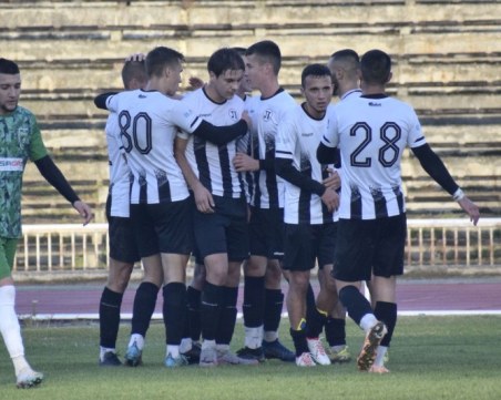 Локо 2 затрудни Несебър, но не успя да отмъкне точка