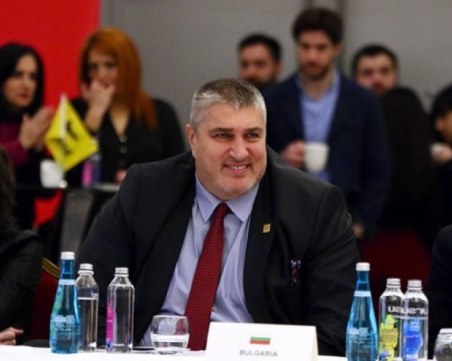 Любо Ганев: Вече изпратихме 5-годишните договори за националния отбор