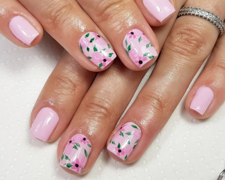 5 идеи за маникюр за първите пролетни дни