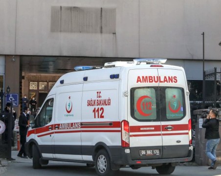 17 ранени при катастрофа между автобус и ТИР в Северозападна Турция