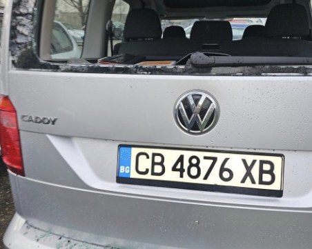 Разбиха кола в София