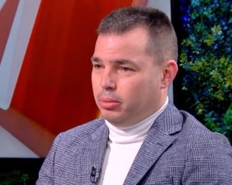 Златанов: Седем са нелегалните мигранти, хванати в дипломатическа кола