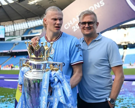 Нов голям трансфер? Бащата на Халанд преговарял с Реал Мадрид и Барселона