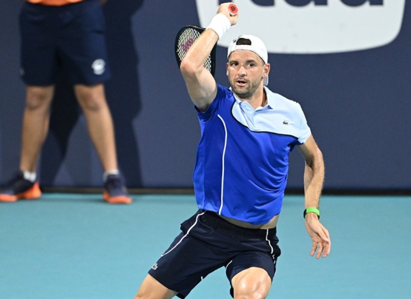 Най-добрият български тенисист Григор Димитров победи с 2:1 (6:4, 6:7