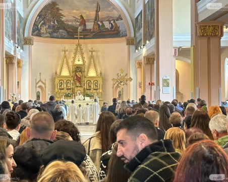 Католиците в Раковски празнуват Великден