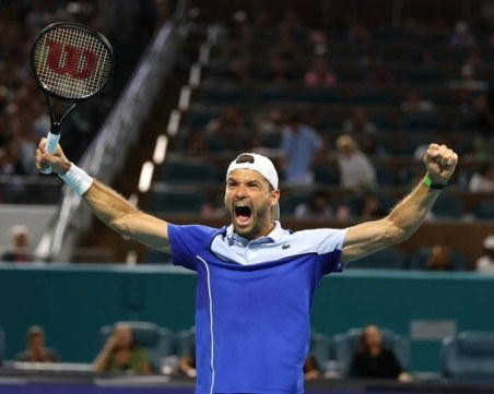 Григор Димитров се завърна в топ 10