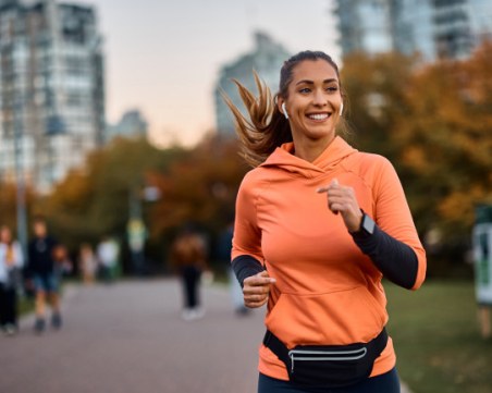 С тренировки срещу безсънието: колко често да спортуваме, за да решим проблемите със съня