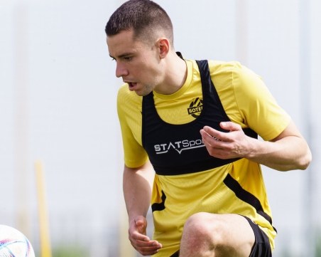 Мартин Секулич поднови тренировки, но виси за Берое