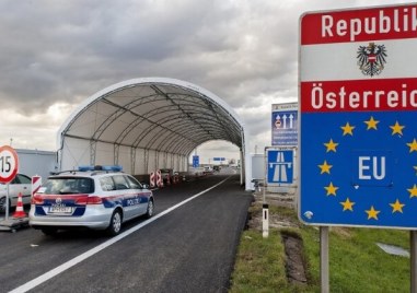 Австрия засилва полицейските проверки по границата с Германия Виена заяви