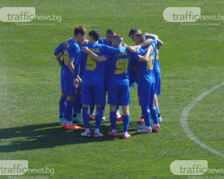 Крумовград влетя в първата шестица в мач с пет гола, четирима бивши играчи на Ботев се разписаха