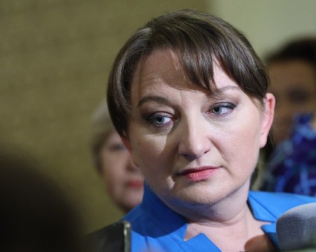 Сачева: Традицията на великденски и коледни добавки трябва да бъде възстановена