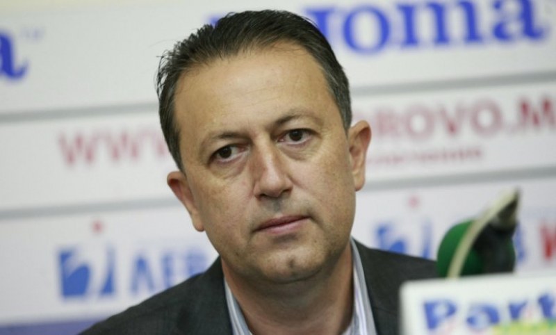 Атанас Фурнаджиев, който беше избран за вицепрезидент на Българския футболен