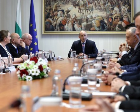 Кои са министрите, предложени за служебния кабинет на Димитър Главчев?