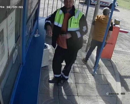 Комисия от София проверява служителя на ДАИ, който свали номерата на 