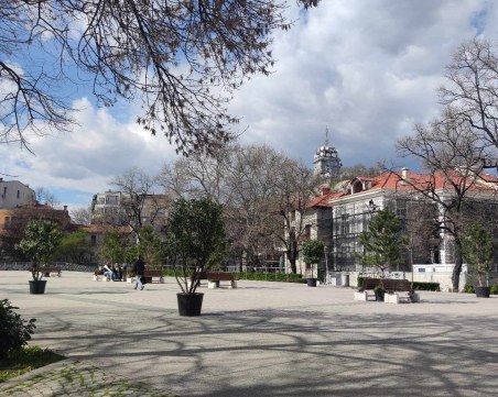 Топла, но облачна неделя днес в Пловдив