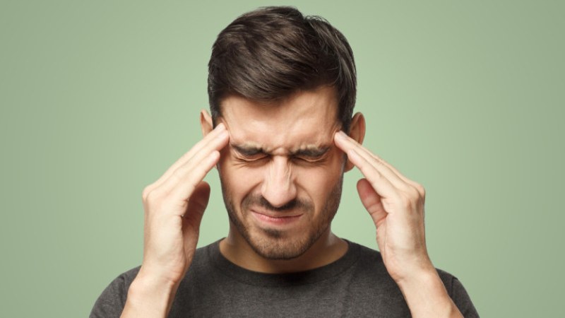 Мигрена и натурални лекове срещу нея - как да се справим с главоболието