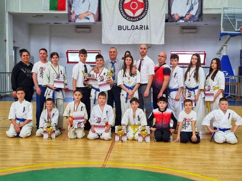 Пловдивски клуб с 4 първи места и общо 8 медала от Държавното по карате Киокушин