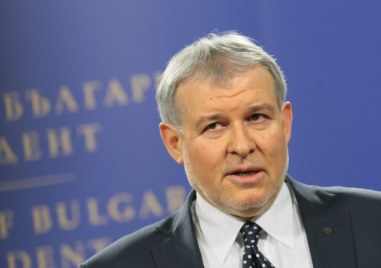 Калин Стоянов е контрапункт на опитите на ПП да се завладее