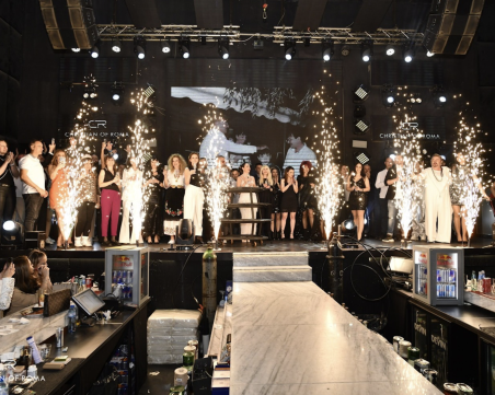 Мощно шоу в Пловдив по повод юбилей на козметична компания СНИМКИ