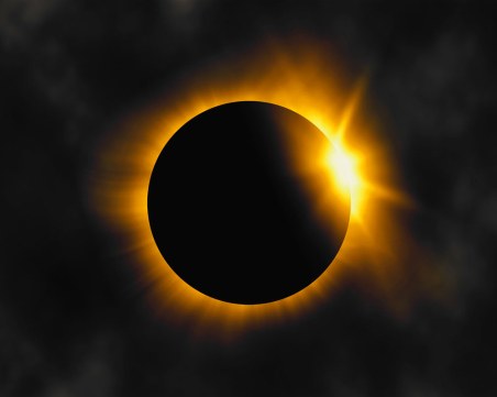 Пълно слънчево затъмнение в САЩ НА ЖИВО