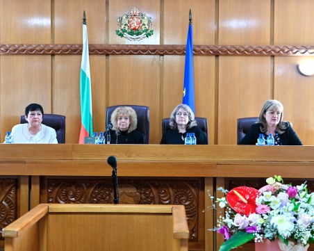 Пловдивския апелативен съд сред най-натоварените в страната,1990 дела са постъпили за година