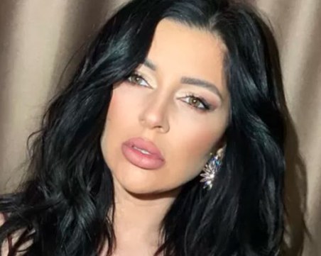 Хванаха попфолк певицата Дебора с 2.9 промила алкохол