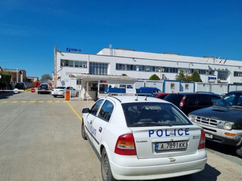 6 души са обгазени след изтичане на опасен газ от предприятие в Карнобат