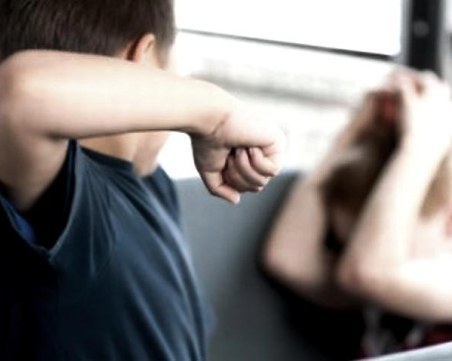 Родители алармират: Третокласничка тормози системно децата ни