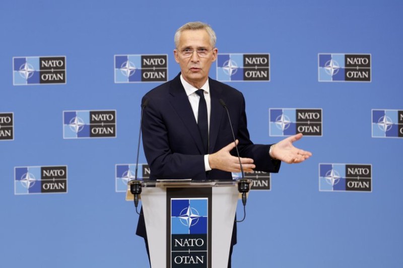 Генералният секретар на НАТО Йенс Столтенберг заяви, че Украйна просто