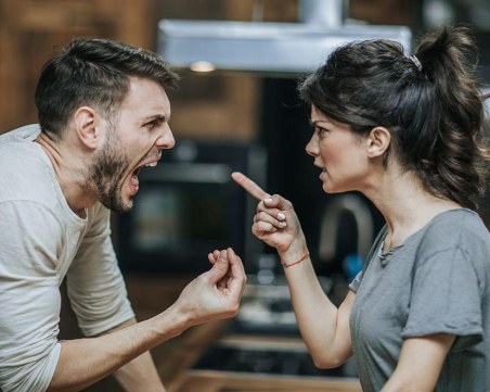 Японски психолози: Запишете гнева си на лист хартия и след това го изхвърлете