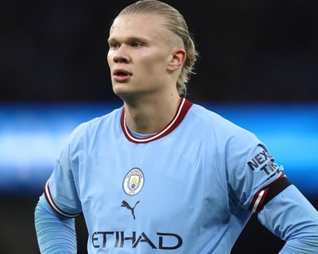 Къде е Холанд в големите мачове?