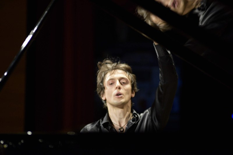 Пианистът Алесандро Марано с безплатен концерт в АМТИИ
