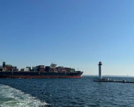 Ирански сили са взели на абордаж контейнеровоз, бил свързан с Израел