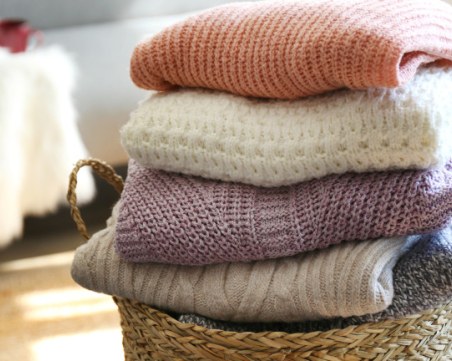 Как да съхраняваме зимните дрехи през топлите месеци