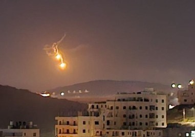 Иранското военно ръководство днес оцени като успешна снощната масирана ракетна атака срещу Израел и предупреди че ще нанесе още по мащабен удар