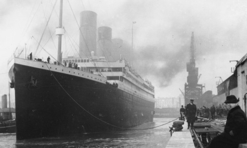 На този ден: Потъва корабът Титаник