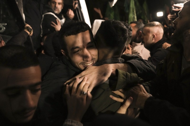 Израел освободи 150 души, арестувани по време на офанзивата в Газа