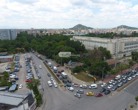 Бомбата в Пловдив, която може да унищожи бизнеси за милиони, превръщайки града в „спалня”