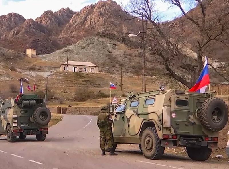 Руските сили се изтеглят от Нагорни Карабах