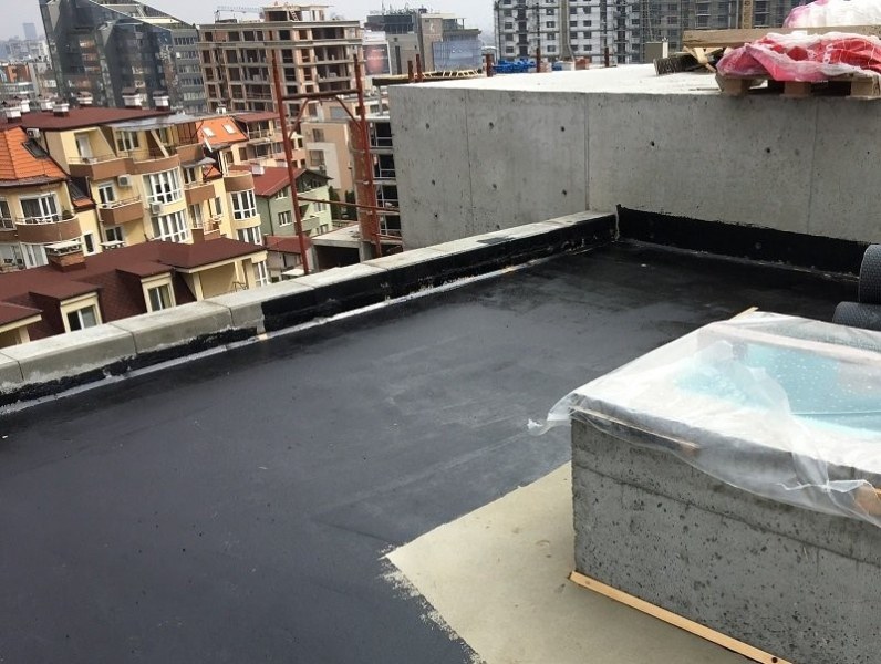 Етажна собственост осъди съседи, които не плащали за чистачка и ремонт на покрива