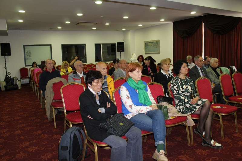 Снимка: Пламен Панов откри конференцията „Медии и туризъм“ на Съюза на българските журналисти