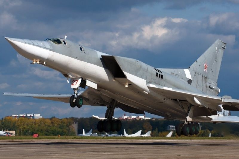 Руски бомбардировач се разби в Русия