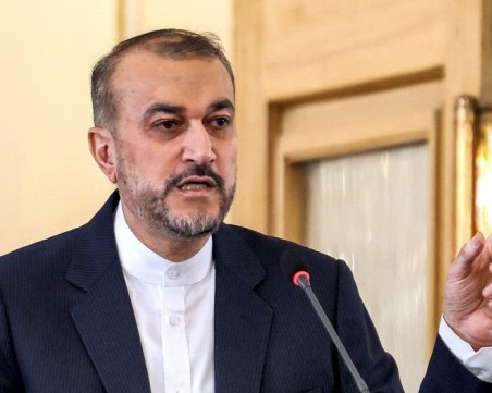 Иранският външен министър призова за намаляване на напрежението в Близкия изток