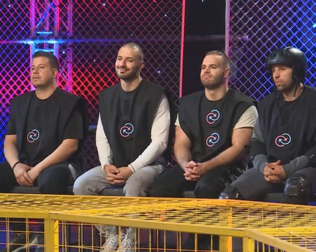 Спортсменство и сълзи белязаха мъжката игра в 